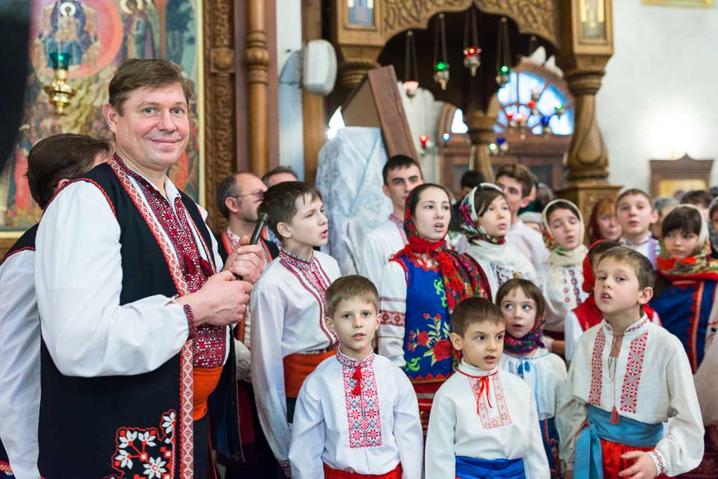 Святогорская лавра колядки. Святогорская Лавра Рождественские колядки. Святогорская Лавра колядки видео.