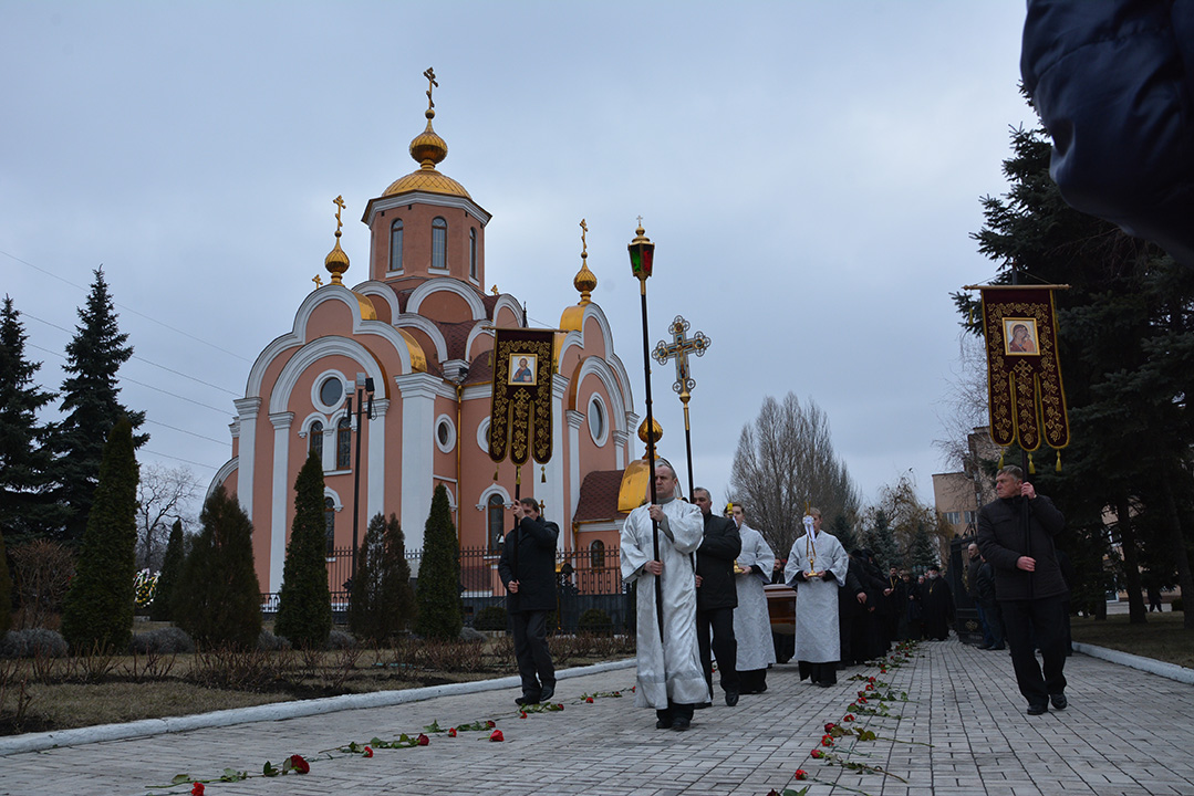 Храмы донбасса